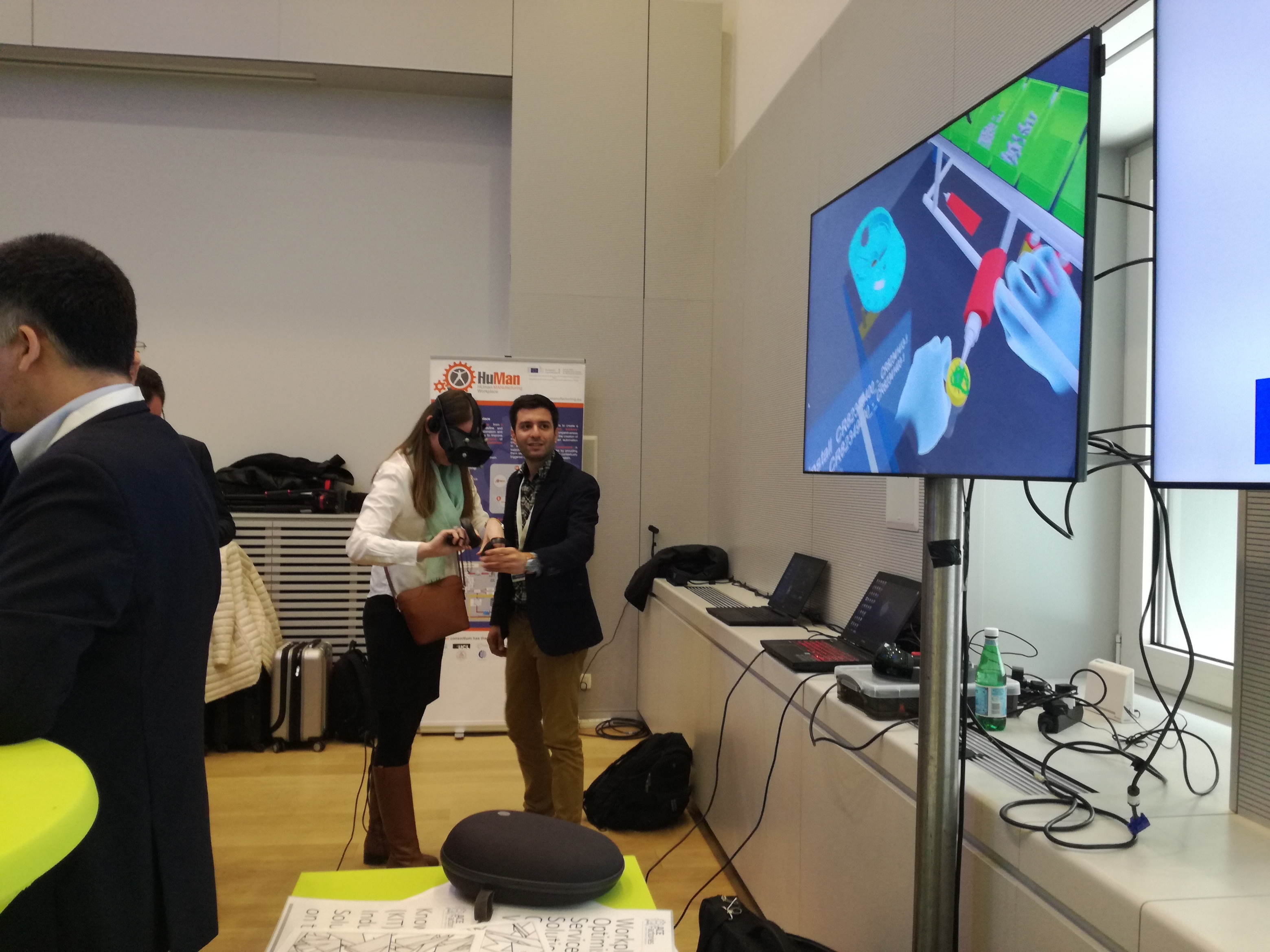 Nikos demoing HuMan